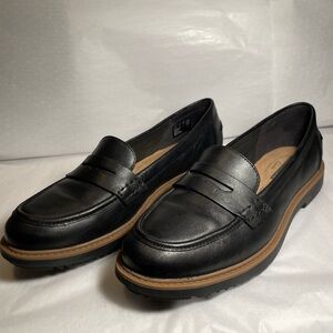 Clarks Collection Raisie Eletta Black Leather Penny Loafers. Cushion Soft insole